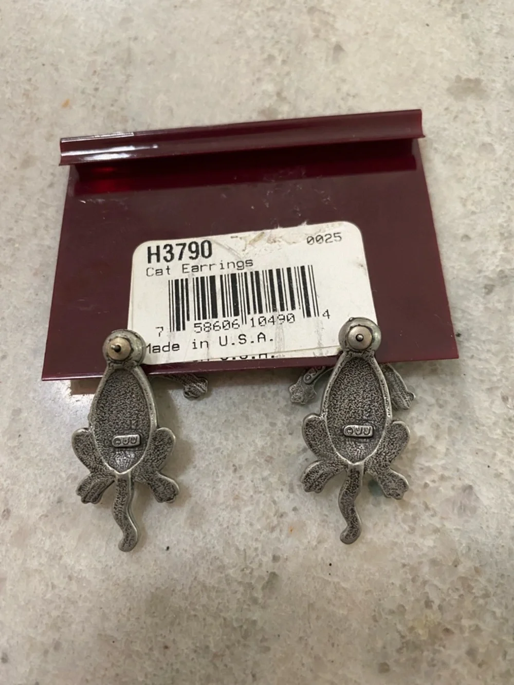 Brand New Ear Art Spoontiques Cat Drop Earrings in Antique Silver Made in USA